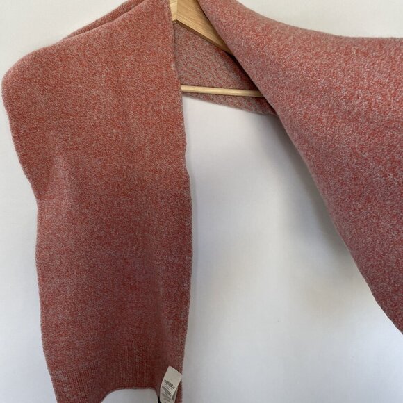 Allbirds Merino Wool Scarf In Rust Red & Gray Wave Pattern comfortable warm - Picture 3 of 5